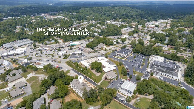 Building Photo - 4228 Oakview Ln