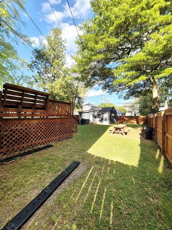 Building Photo - 2723 Fendall Ave