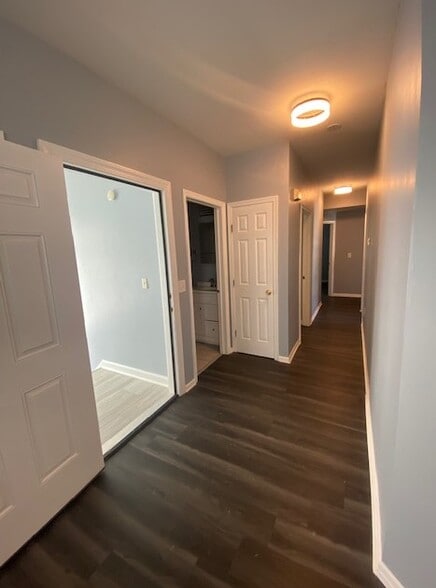 Apt 2 - 208 Columbus Ave