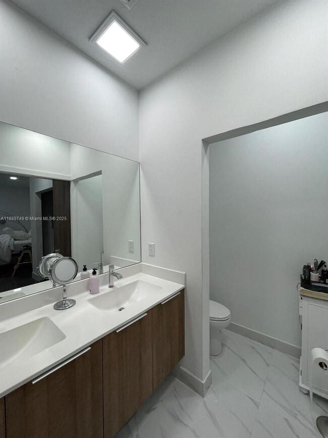 Building Photo - 8323 NW 49th St