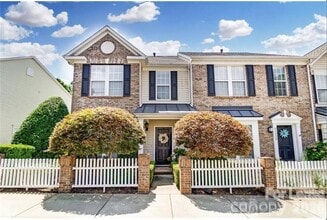 Building Photo - 4102 Christine Ln