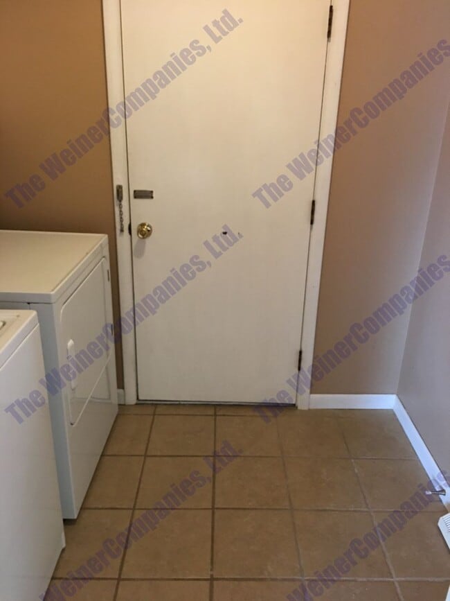 Building Photo - Available Now!!