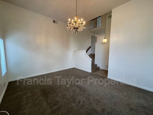 Building Photo - 13237 Sundance Ave