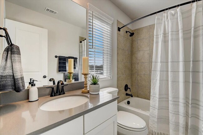 Building Photo - 15101 Litsey Crk Dr