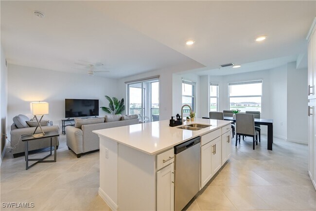 Building Photo - 5749 Double Eagle Cir