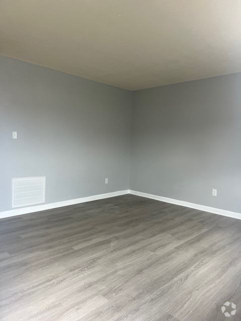 Building Photo - 16 Duiguid Dr
