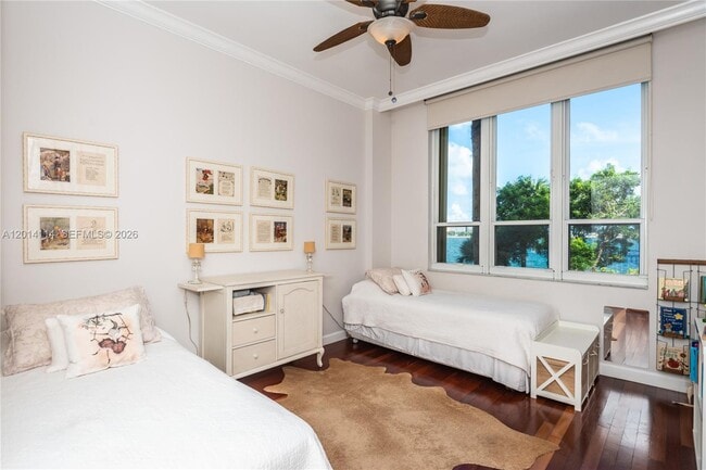 Building Photo - 888 Brickell Key Dr