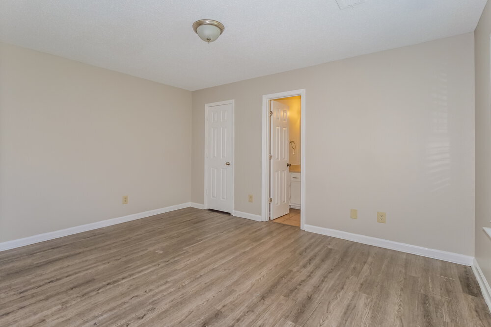 Building Photo - 4830 Mistic Lake Dr