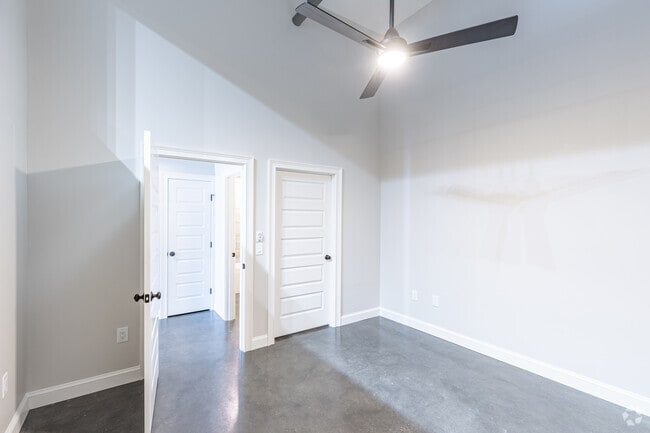 Interior Photo - Woodland Park Luxury Apartments