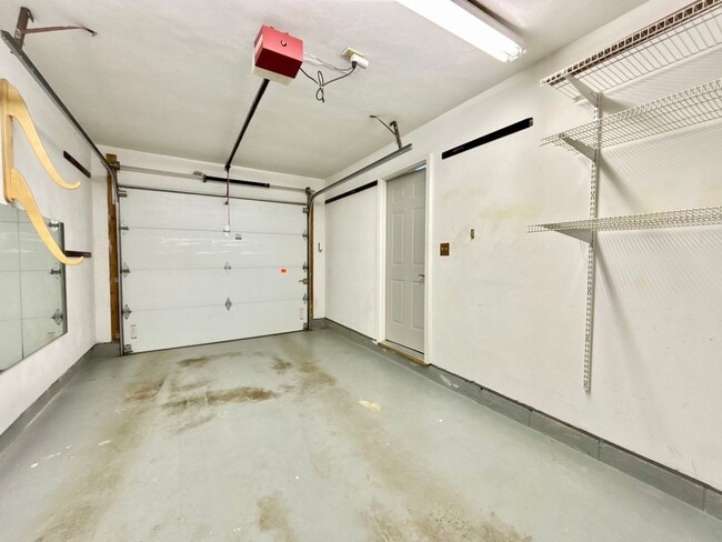 Building Photo - Gorgeous 3-Bedroom Condo in Virginia Beach