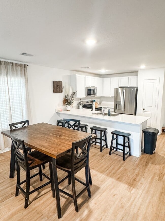 Building Photo - NEW HOME IN PLEASANT HILL AVAILABLE FOR DECEMBER MOVE IN!