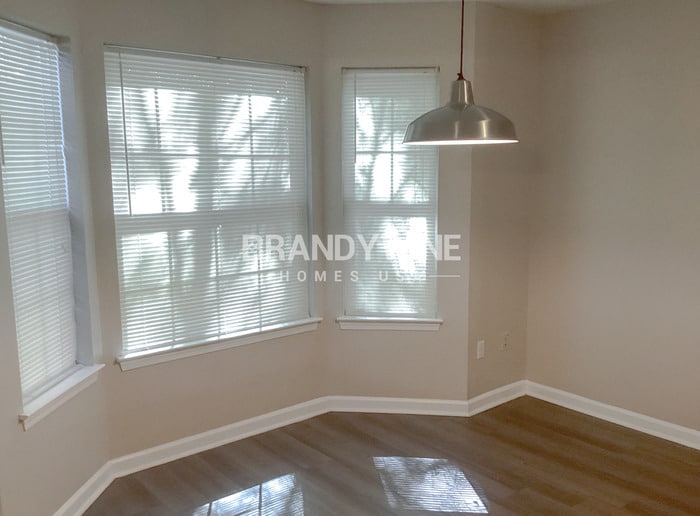 Building Photo - 1667 Cutters Mill Dr