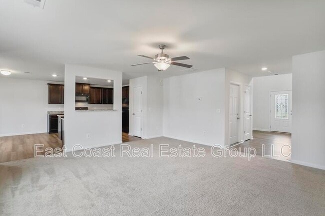 Building Photo - 87 Eakins Ln