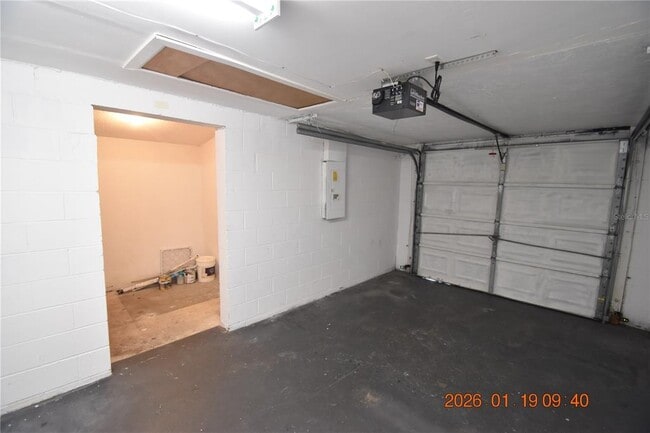 Building Photo - 17707 Sunrise Dr