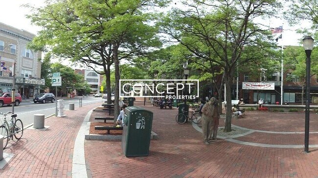 Building Photo - 402 Highland Ave