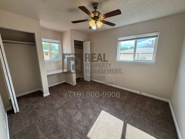 Building Photo - 20 Alan Shepard Rd