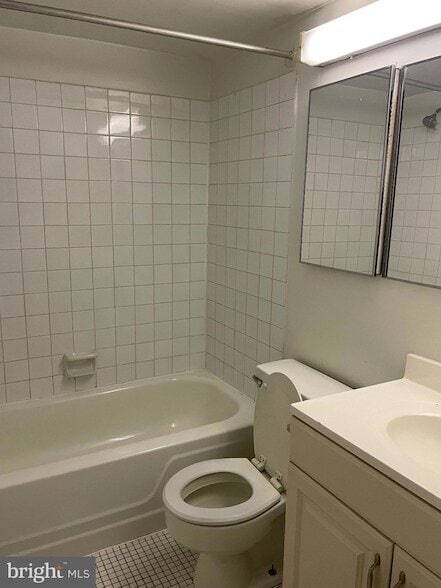 Building Photo - 202 Stony Way