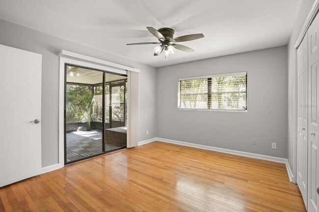 Building Photo - 524 Byron Rd