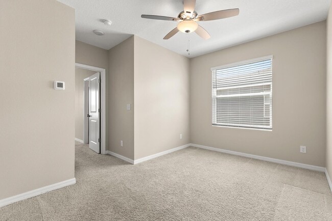 Building Photo - 8749 Falling Blue Pl