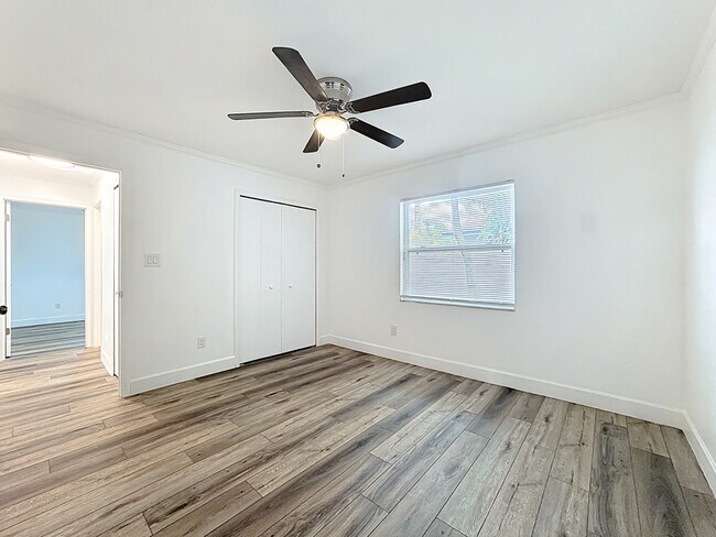 Building Photo - 3149 Nicholson Dr