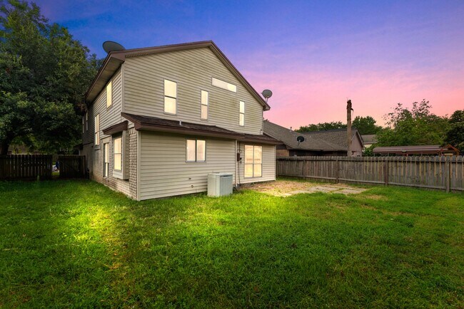 Building Photo - 4719 Black Rock St