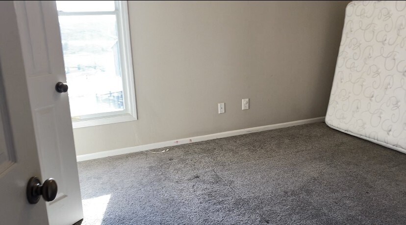 Building Photo - 13009 Washington Ct