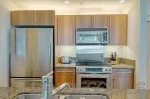 Building Photo - 321 Tenth Ave