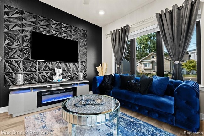 Building Photo - 105 Laurel Ct