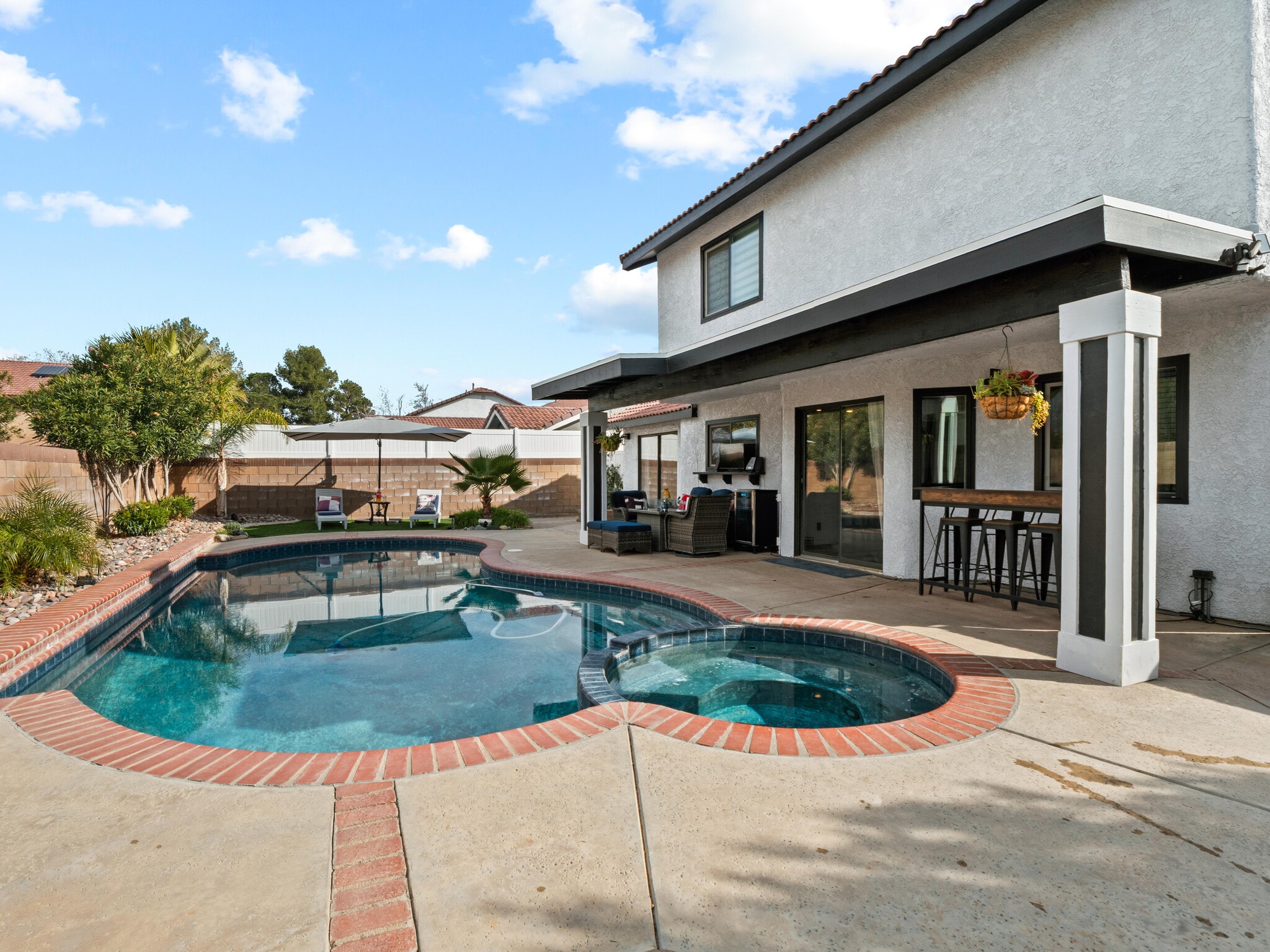 Building Photo - 2833 Springfield Pl