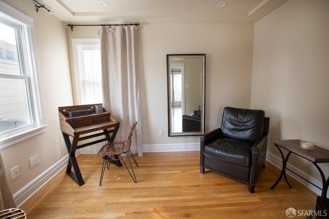 Building Photo - 3627 Scott St