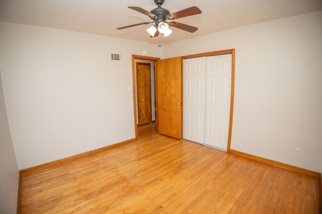 Building Photo - 1706 Stadium Blvd