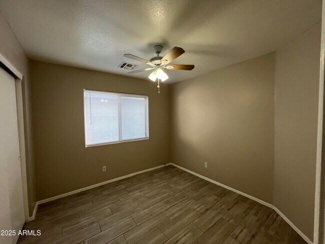 Building Photo - 8631 N 112th Ave