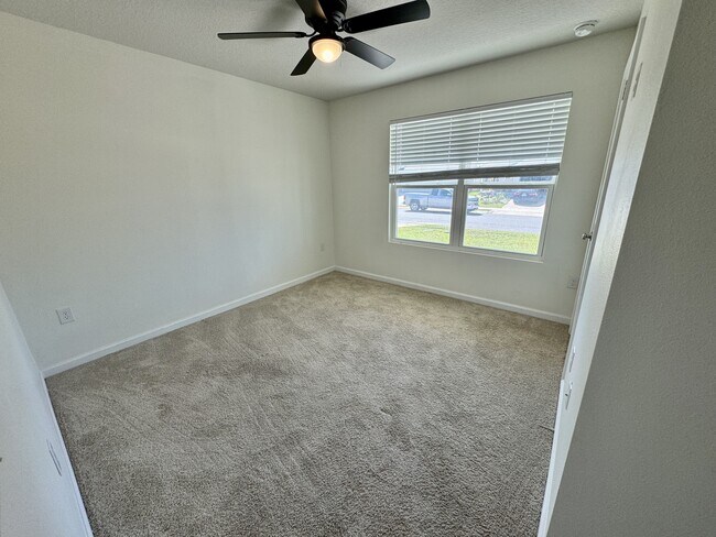 Building Photo - 5265 Peach Dr