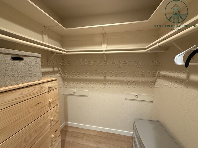 Building Photo - Beautifully Updated Three Bed (+ Bonus) Quail Lodge Home