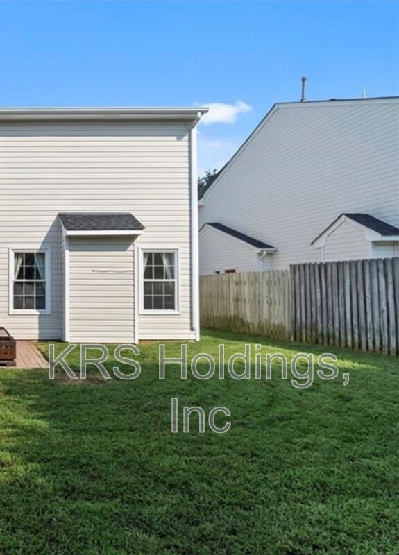Building Photo - 3521 Regret Ln