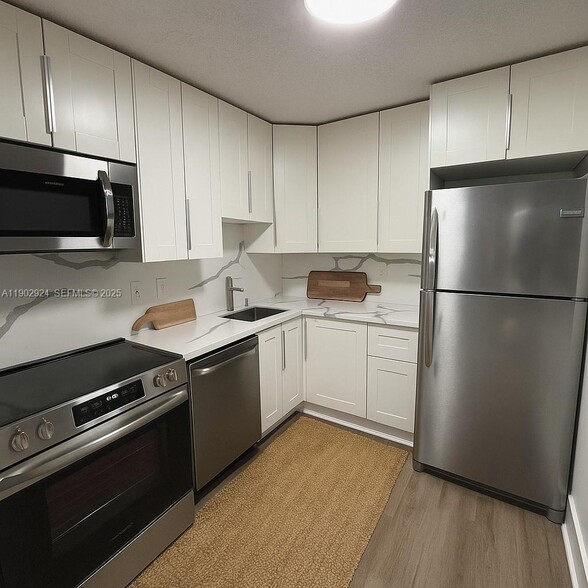 Building Photo - 4630 NW 102nd Ave