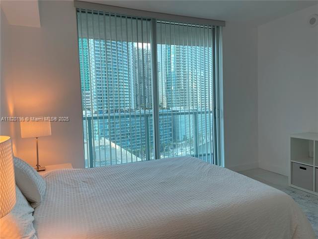 Building Photo - 500 Brickell Ave
