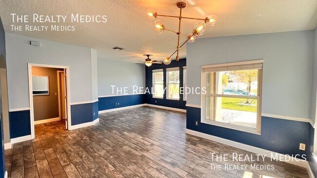 Building Photo - 7344 Grotto Ave