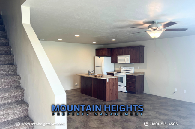 Building Photo - 14391 S Oakfield Way