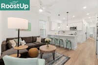 Building Photo - Furnished Private Bedroom in South Boston