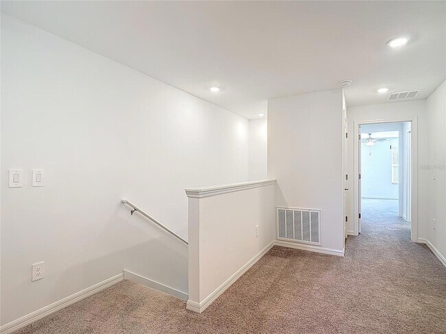 Building Photo - 6170 Shiner St