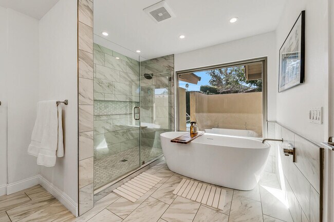 Building Photo - 45455 Crow Cir