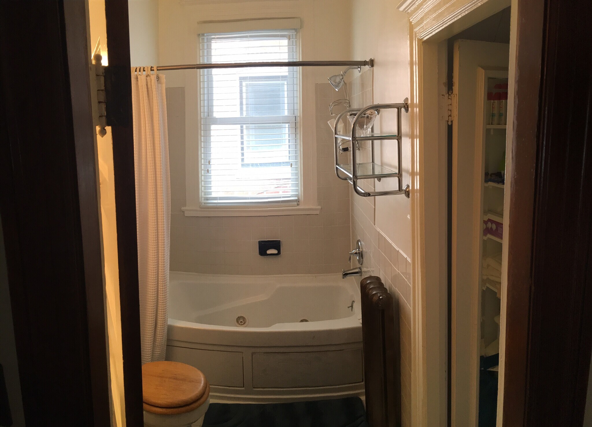 2nd bathroom 2 - 67 W St NW