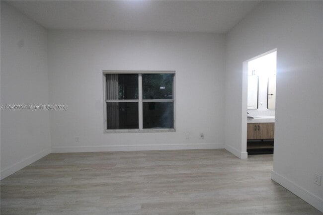 Building Photo - 16223 Emerald Cove Rd