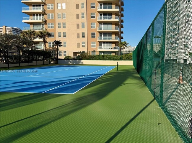 Building Photo - 1920 S Ocean Dr