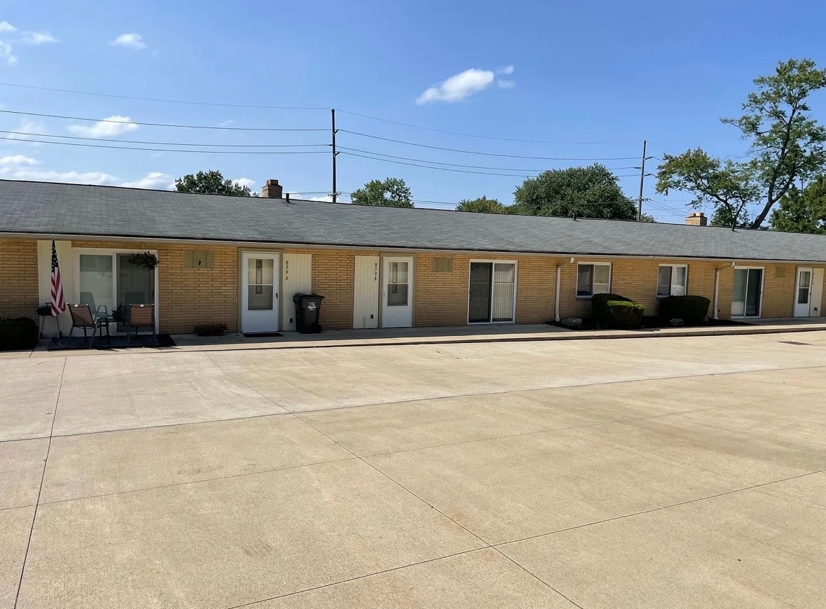 Building Photo - 8396 N Akins Rd