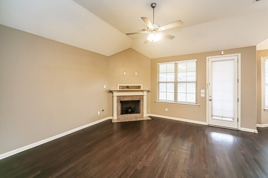 Building Photo - 155 Hidden Meadows Ln