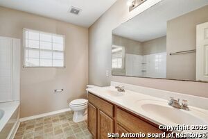 Building Photo - 415 Mallow Grove