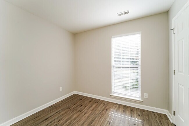 Building Photo - 9232 Kimmel Ln