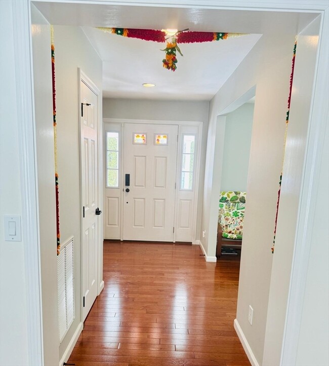 Building Photo - 294 Hayden Rowe St